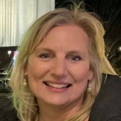 Kate Thurgood (Mary Mother)